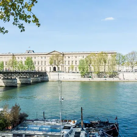 Appartamento Veeve - Natural Heights In The 6th Parigi