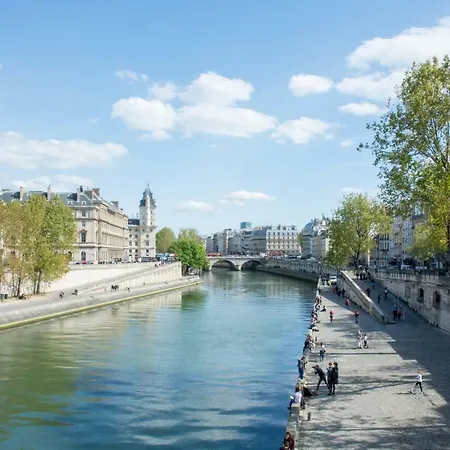 Veeve - Natural Heights In The 6th Appartamento Parigi